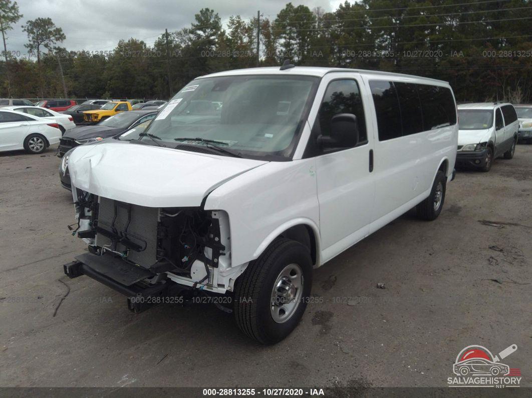 1GAZGPFG5L1228132 2020 CHEVROLET EXPRESS PASSENGER photo no. 2