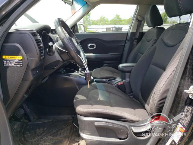KNDJN2A28F7143893 2015 KIA SOUL photo no. 7