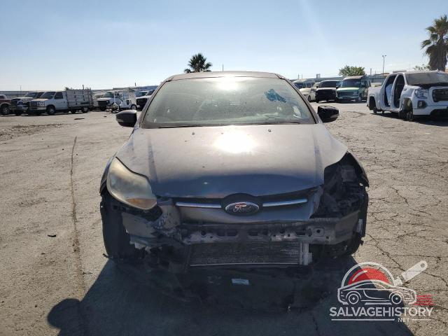 1FAHP3M22CL303186 2012 FORD FOCUS photo no. 5