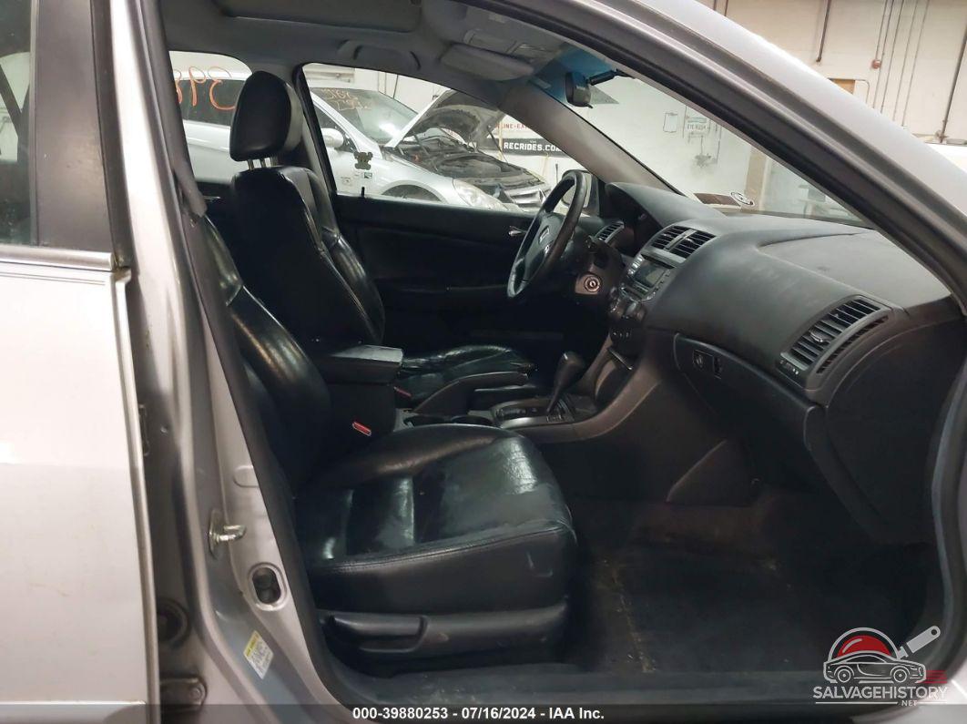 1HGCM56874A010537 2004 HONDA ACCORD photo no. 5