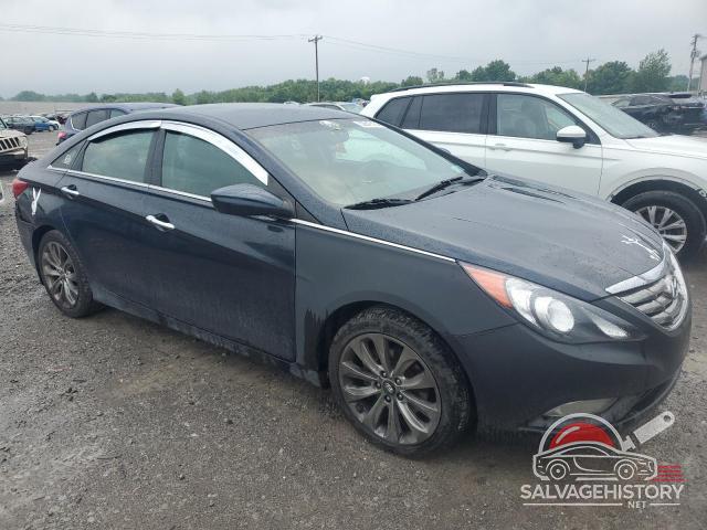 5NPEC4AC9BH281976 2011 HYUNDAI SONATA photo no. 4