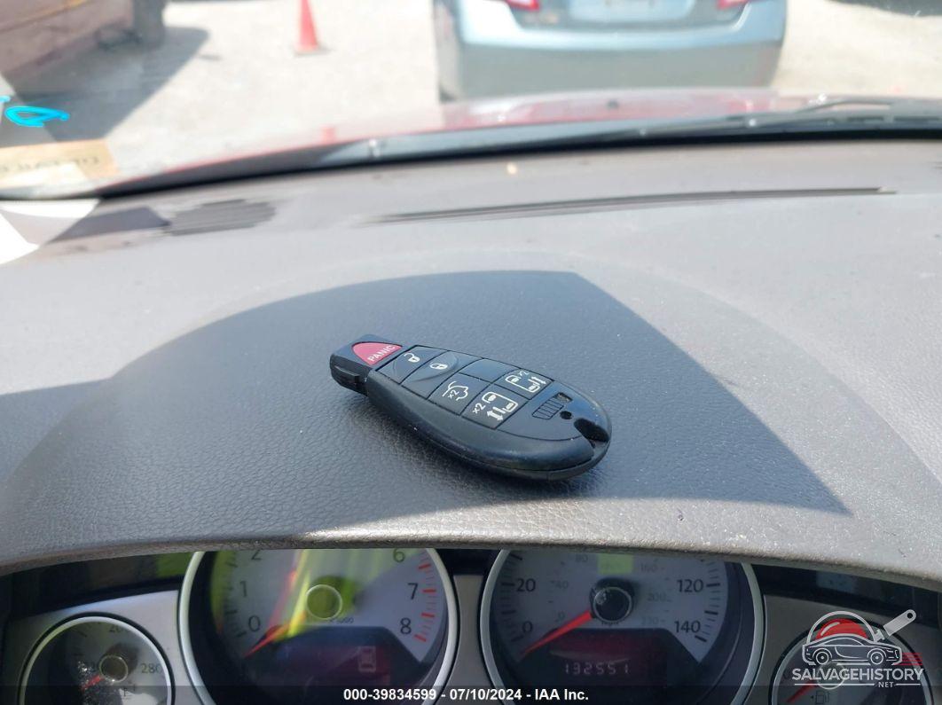 2C4RVABGXCR391905 2012 VOLKSWAGEN ROUTAN photo no. 11