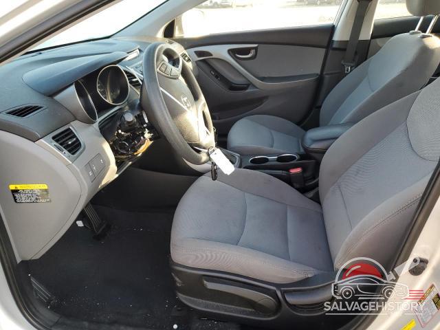 5NPDH4AE2GH730260 2016 HYUNDAI ELANTRA photo no. 7
