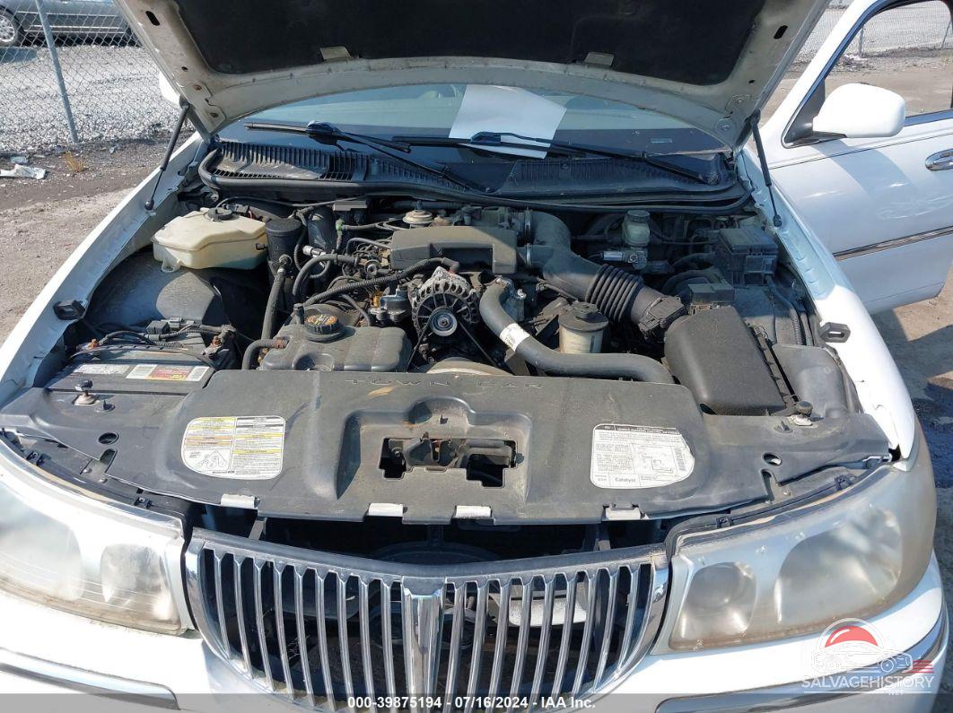 1LNFM81W3WY727414 1998 LINCOLN TOWN CAR photo no. 10