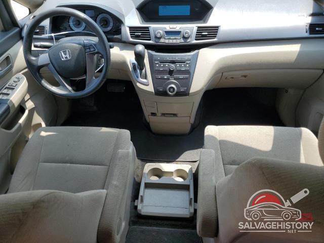 5FNRL5H26BB028584 2011 HONDA All Models photo no. 8
