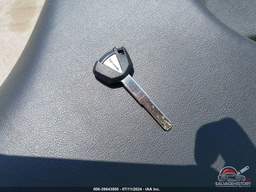 ML5EXGH16RDA14236 2014 KAWASAKI EX500 photo no. 11