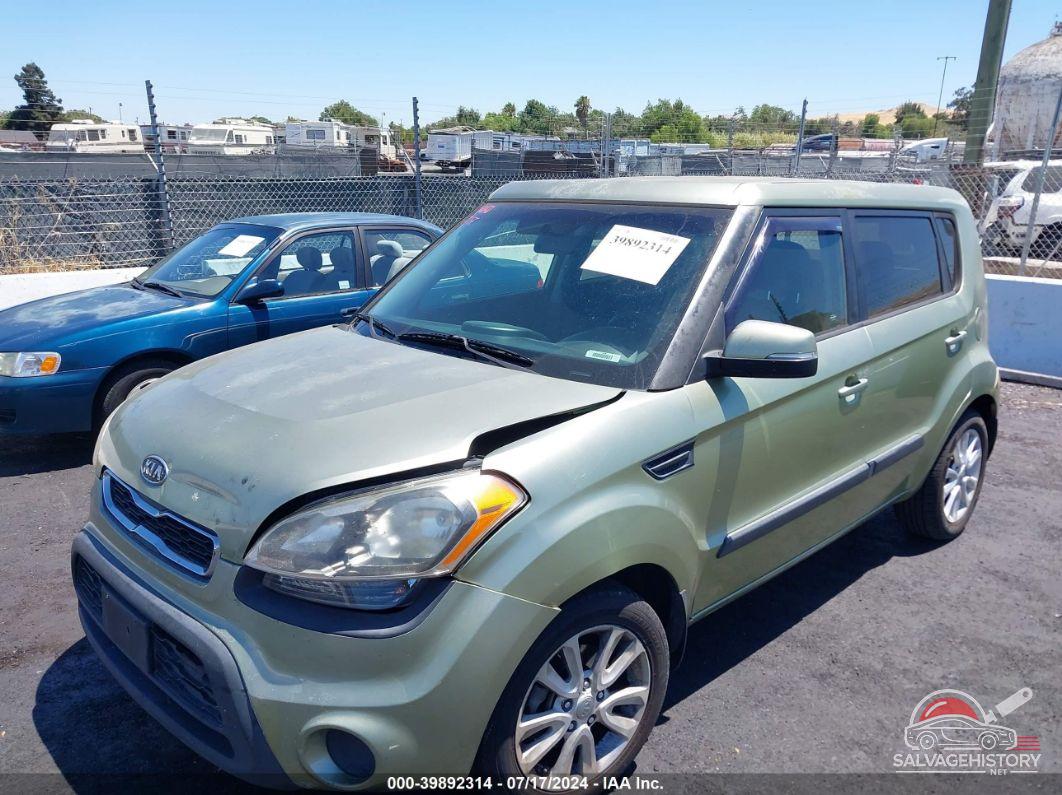 KNDJT2A63C7447945 2012 KIA SOUL photo no. 2