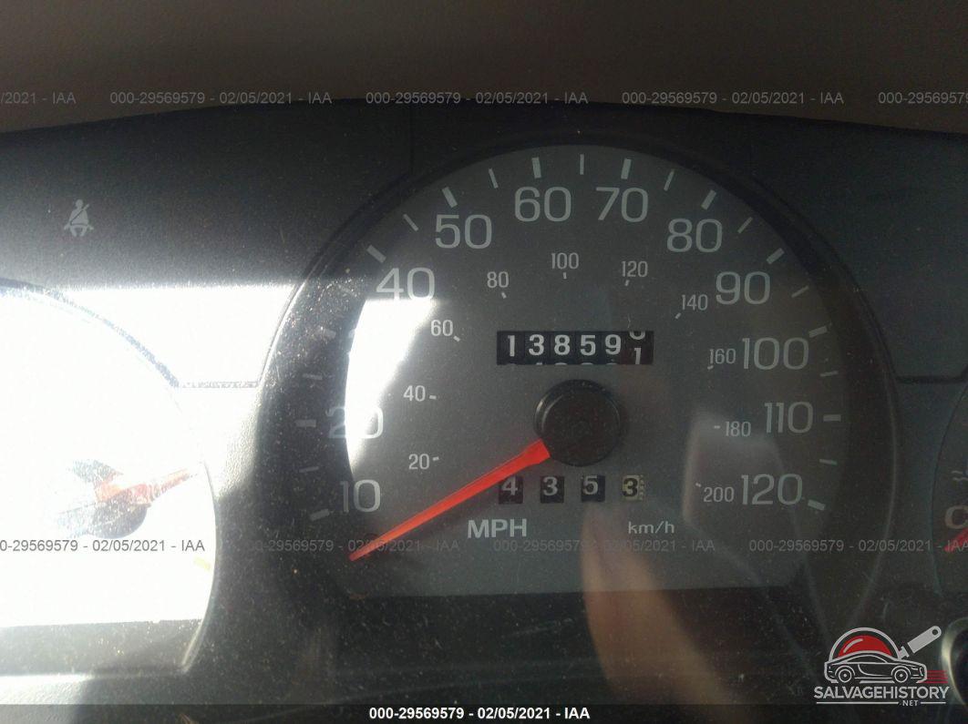 2MEFM75W31X680496 2001 MERCURY GRAND MARQUIS photo no. 7
