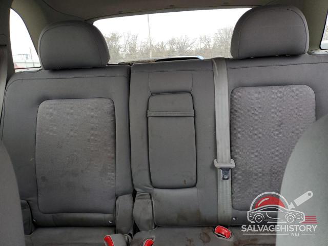3GSCL33P28S510454 2008 SATURN VUE photo no. 10