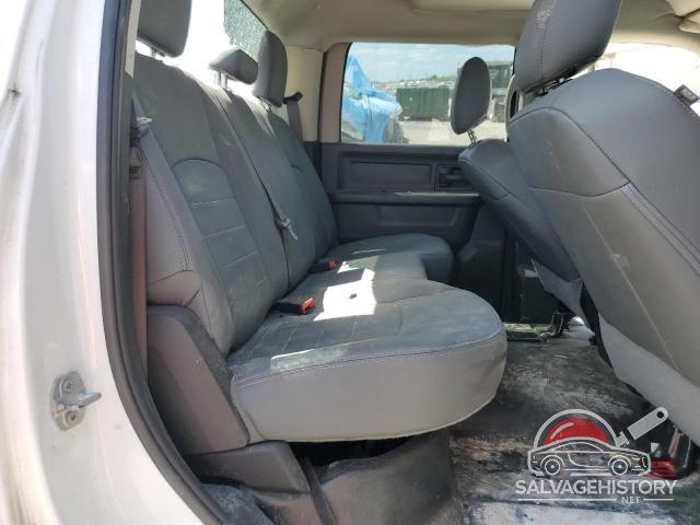 1C6RR6KM5KS701924 2019 RAM 1500 photo no. 10