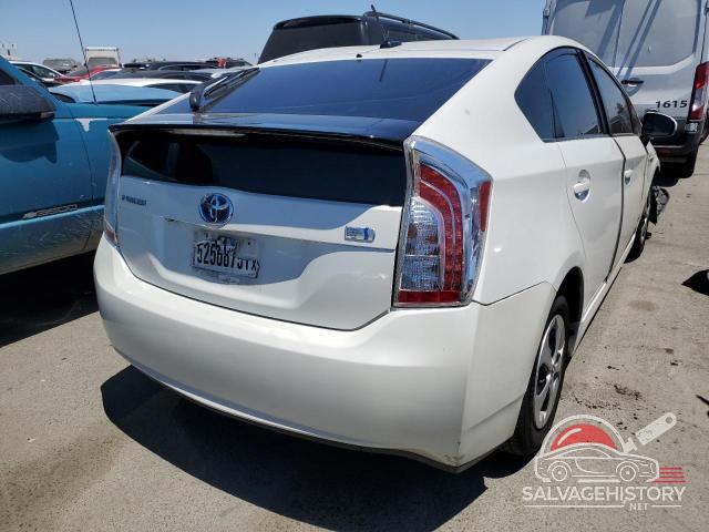 JTDKN3DU5F0432519 2015 TOYOTA PRIUS photo no. 3