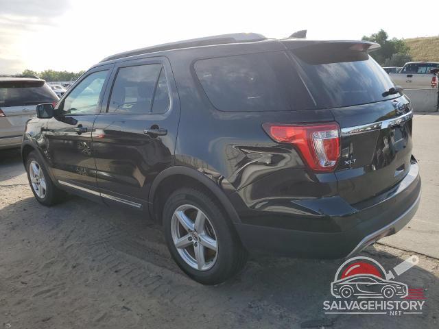 1FM5K8D82HGD88099 2017 FORD EXPLORER photo no. 2