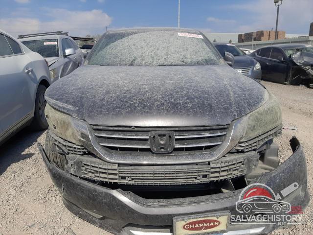 1HGCR2F70DA137525 2013 HONDA ACCORD photo no. 5