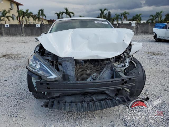 3N1AB7AP4HY257962 2017 NISSAN SENTRA photo no. 5