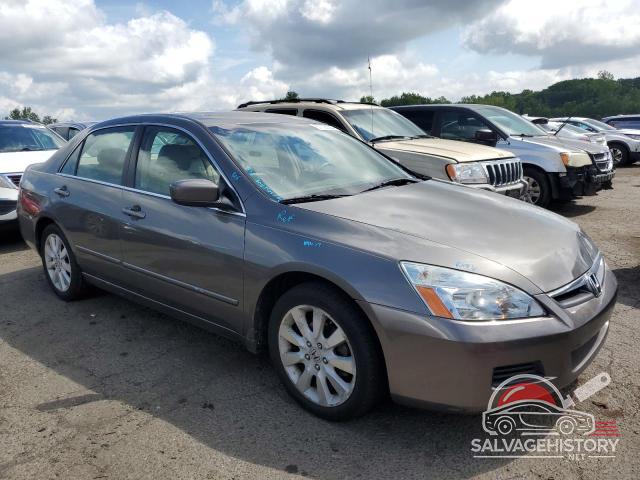 1HGCM665X7A094126 2007 HONDA ACCORD photo no. 4