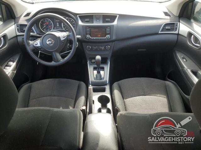 3N1AB7APXJY306376 2018 NISSAN SENTRA photo no. 8