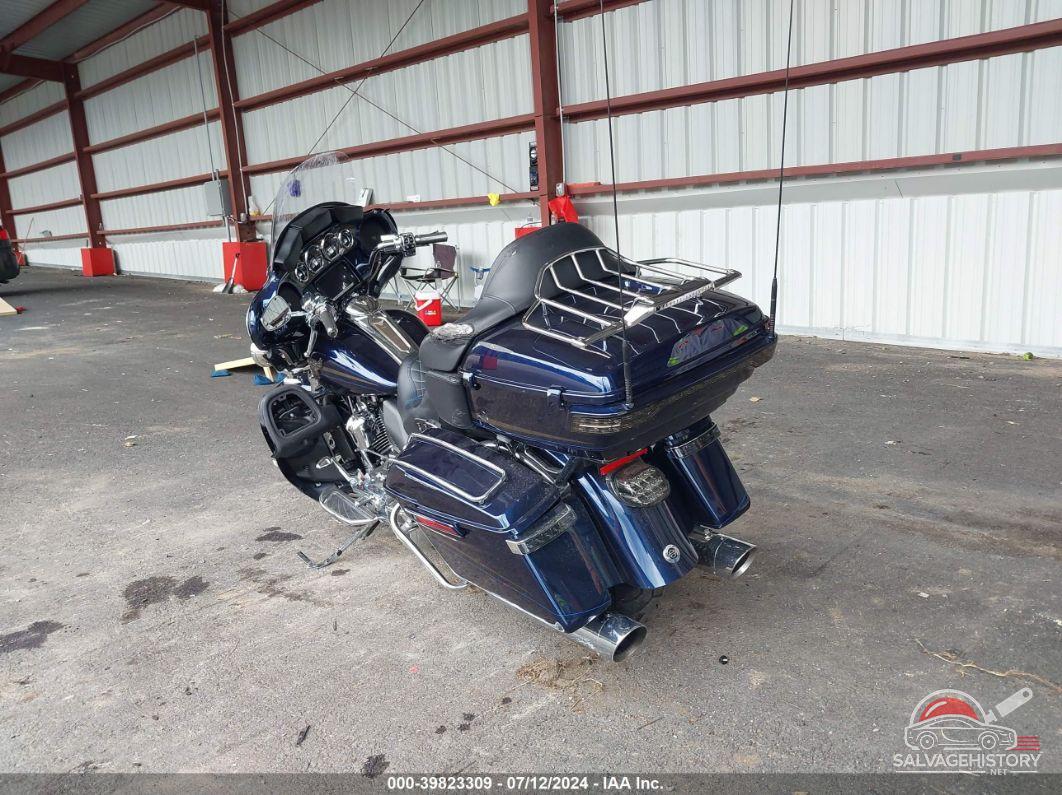 1HD1THH14JB955010 2018 HARLEY-DAVIDSON FLHTKSE photo no. 3