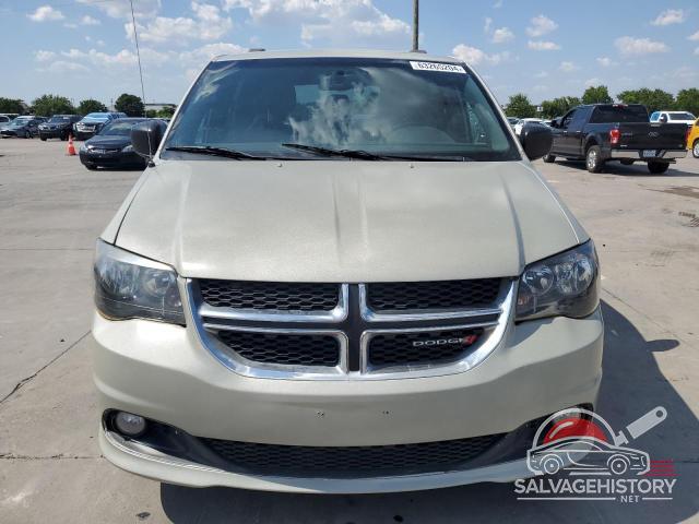 2C4RDGCG5JR135222 2018 DODGE CARAVAN photo no. 5