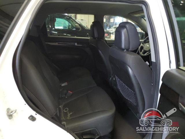 5XYKTCA63EG474272 2014 KIA SORENTO photo no. 11