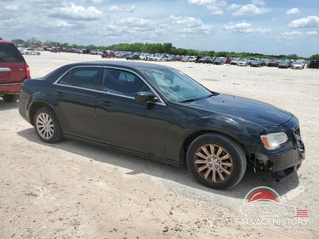 2C3CCAAG3DH728360 2013 CHRYSLER 300 photo no. 4