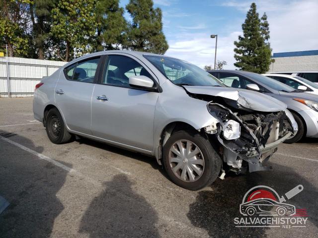 3N1CN7AP3GL882607 2016 NISSAN VERSA photo no. 4