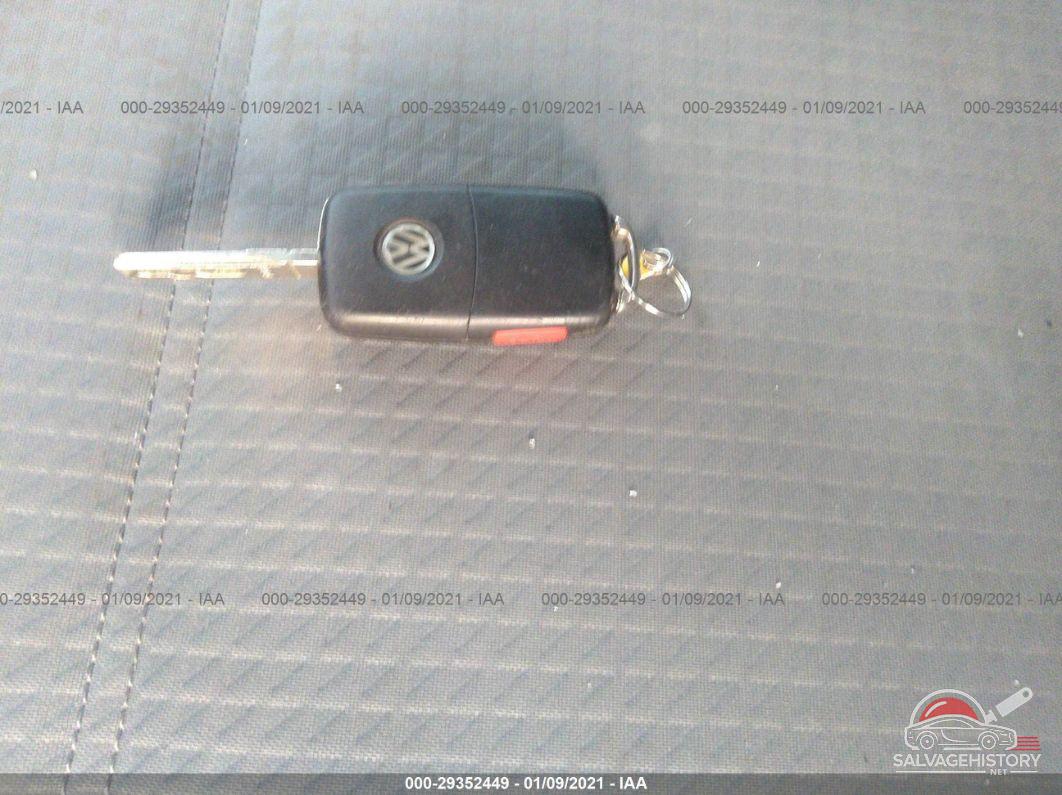 3VW2B7AJ7HM245905 2017 VOLKSWAGEN JETTA photo no. 11
