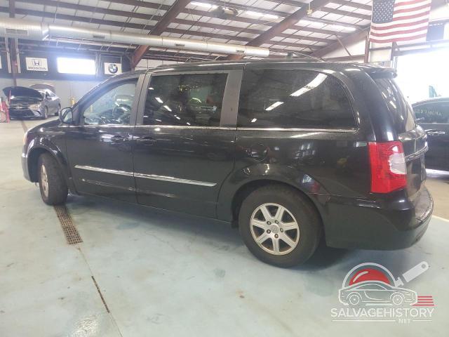 2A4RR5DG4BR665018 2011 CHRYSLER TOWN & COU photo no. 2
