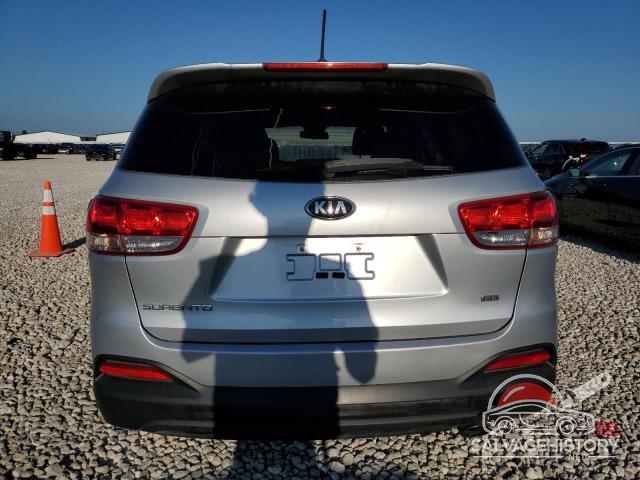 5XYPG4A33HG241440 2017 KIA SORENTO photo no. 6