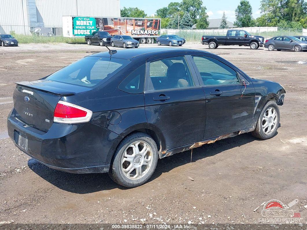 1FAHP35N98W280360 2008 FORD FOCUS photo no. 4