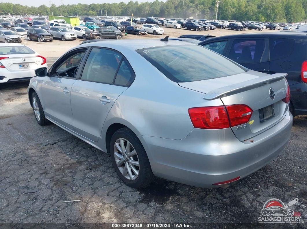 3VWDP7AJ3CM129149 2012 VOLKSWAGEN JETTA photo no. 3