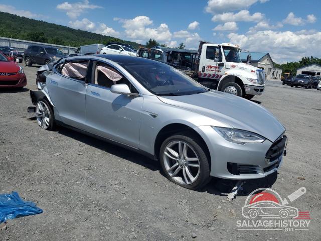 5YJSA1H1XEFP39703 2014 TESLA MODEL S photo no. 4