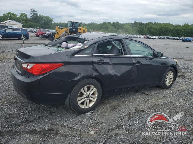 5NPEB4AC7DH674171 2013 HYUNDAI SONATA photo no. 3