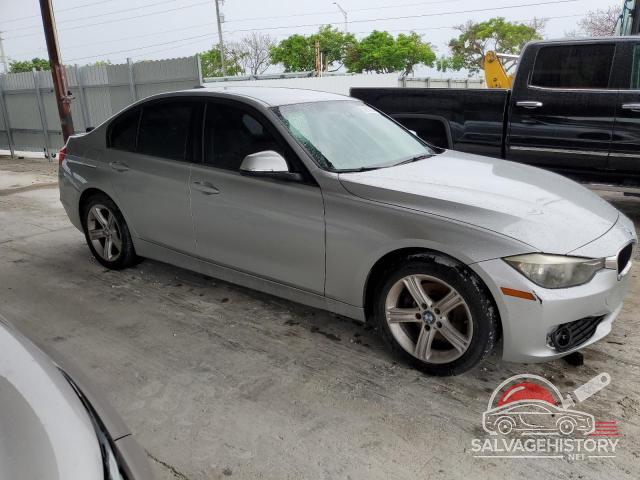 WBA3B1C55FP830958 2015 BMW 3 SERIES photo no. 4