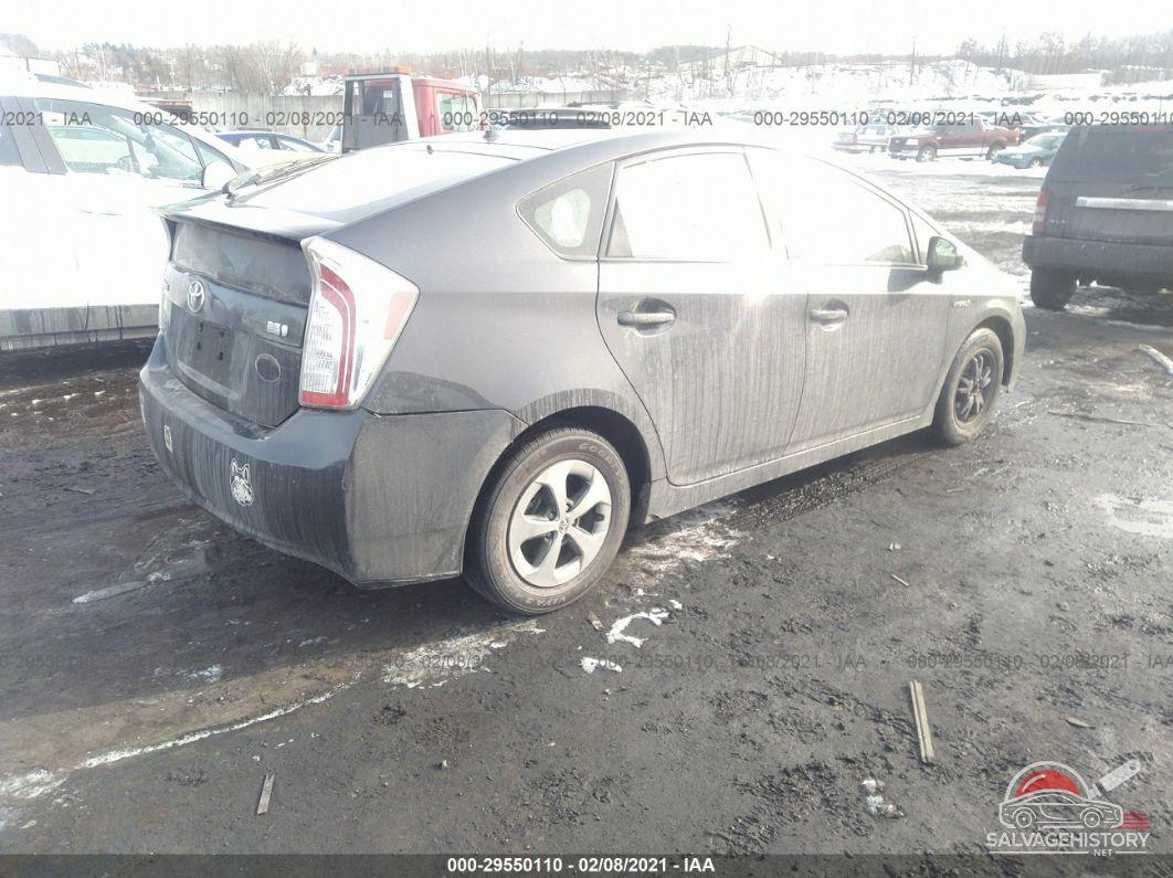 JTDKN3DU2D1692643 2013 TOYOTA PRIUS photo no. 4
