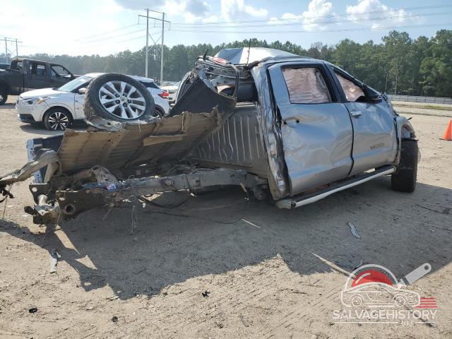 5TFHW5F12AX111186 2010 TOYOTA TUNDRA photo no. 3