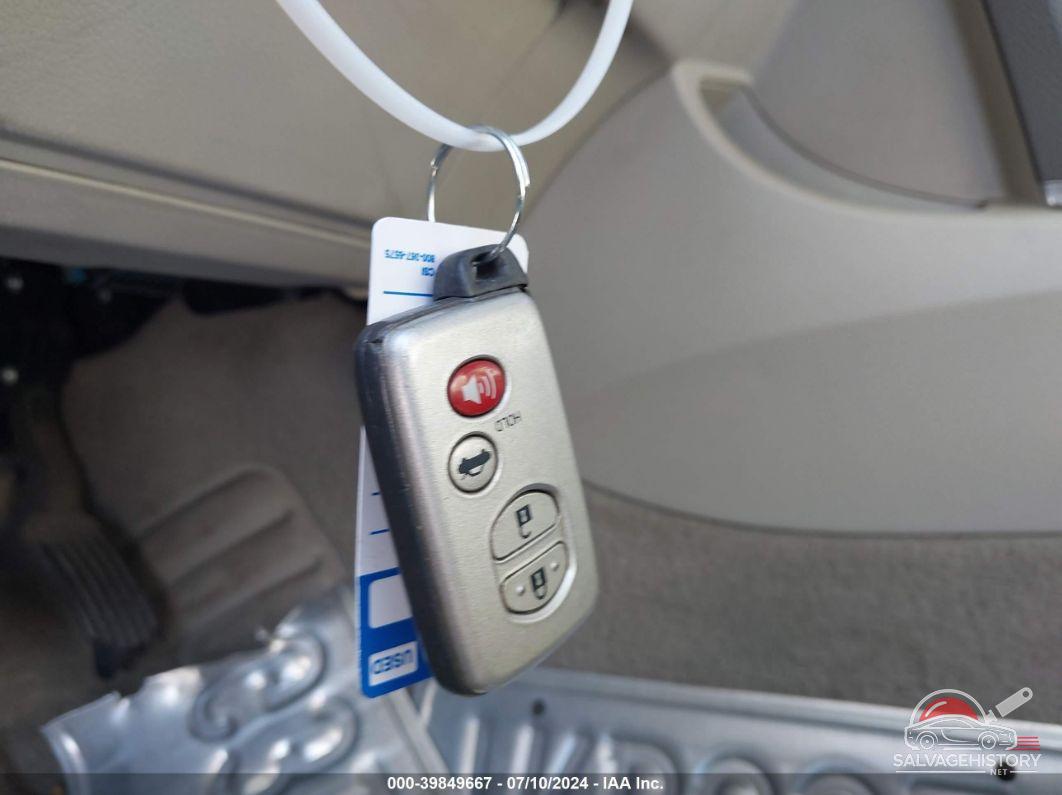 4T1BB46K59U090475 2009 TOYOTA CAMRY HYBRID photo no. 11