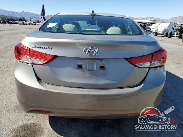 5NPDH4AE7DH236780 2013 HYUNDAI ELANTRA photo no. 6