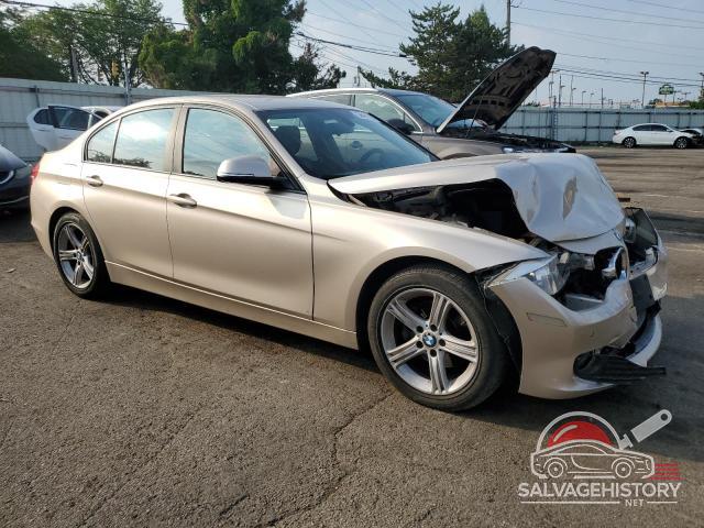 WBA3C3G52ENR25345 2014 BMW 3 SERIES photo no. 4