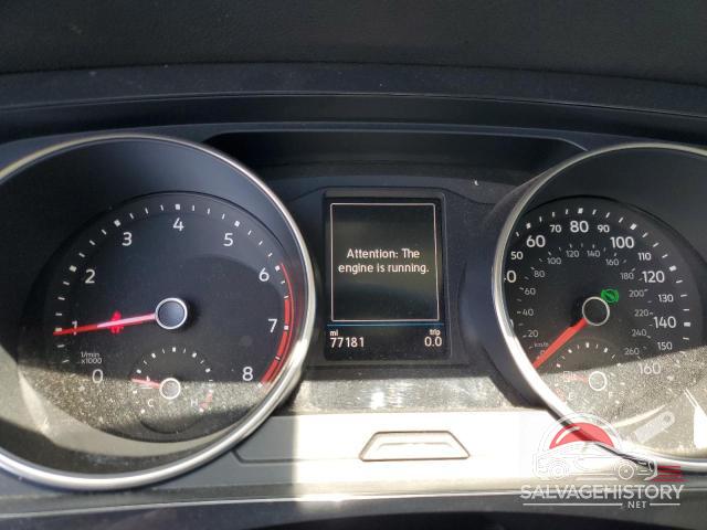 3VV3B7AX6JM070176 2018 VOLKSWAGEN TIGUAN photo no. 9