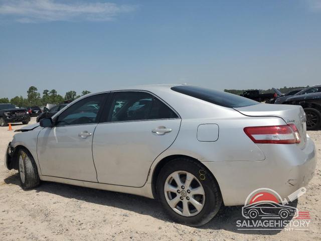 4T1BF3EK8BU165787 2011 TOYOTA CAMRY photo no. 2
