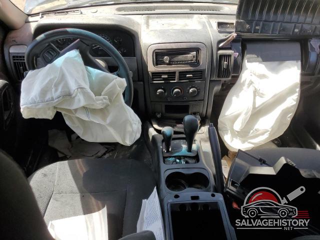 1J4GW48N74C349305 2004 JEEP GRAND CHER photo no. 8
