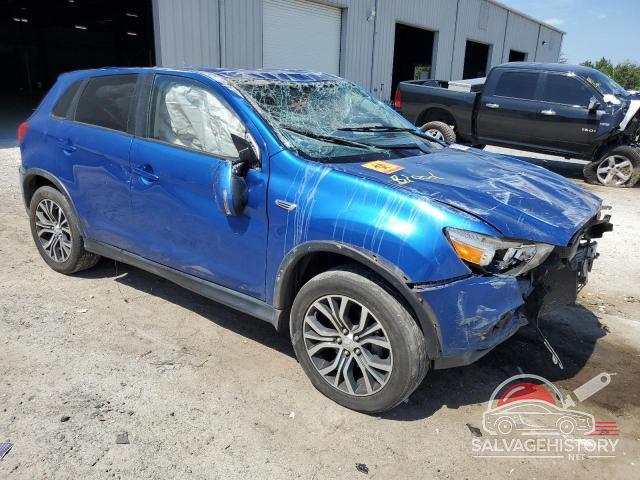 JA4AP3AU9JZ018975 2018 MITSUBISHI OUTLANDER photo no. 4