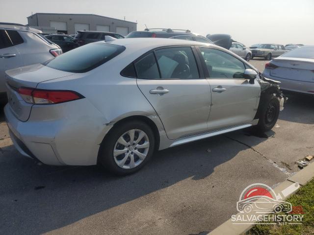 5YFEPMAE9NP348296 2022 TOYOTA COROLLA photo no. 3