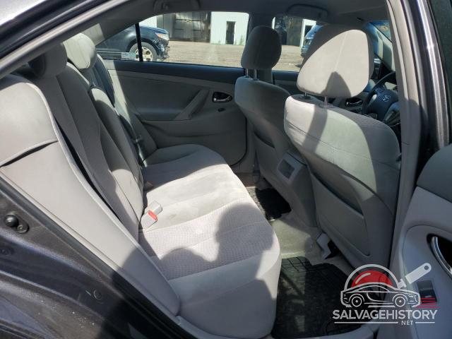 4T1BF3EK2AU035583 2010 TOYOTA CAMRY photo no. 10