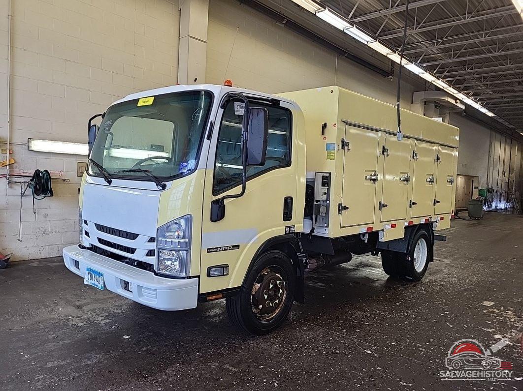 54DC4W1C4HS806304 2017 ISUZU NPR HD GAS REG photo no. 4