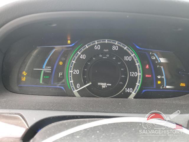 JHMCR6F50HC003899 2017 HONDA ACCORD photo no. 9