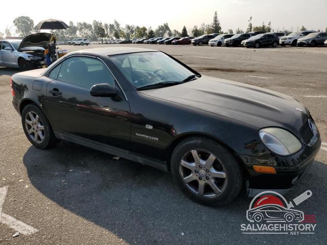 WDBKK47F2WF016080 1998 MERCEDES-BENZ SLK-CLASS photo no. 4