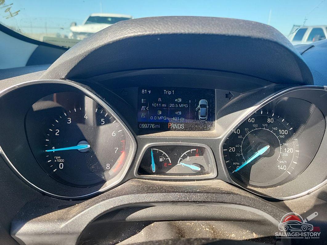 1FMCU9GD8KUA72375 2019 FORD ESCAPE photo no. 10