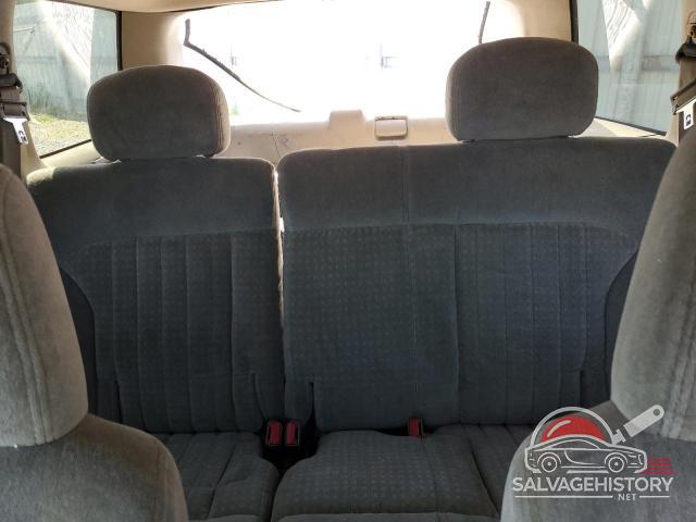 1GNCS13W2Y2242213 2000 CHEVROLET BLAZER photo no. 10