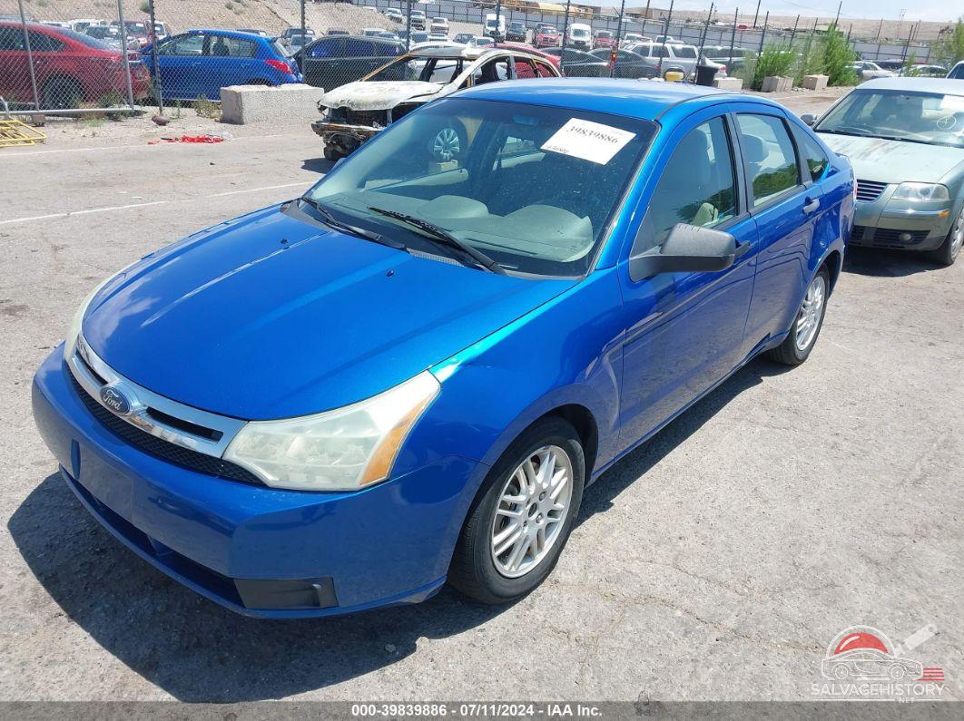 1FAHP3FN0AW137513 2010 FORD FOCUS photo no. 2